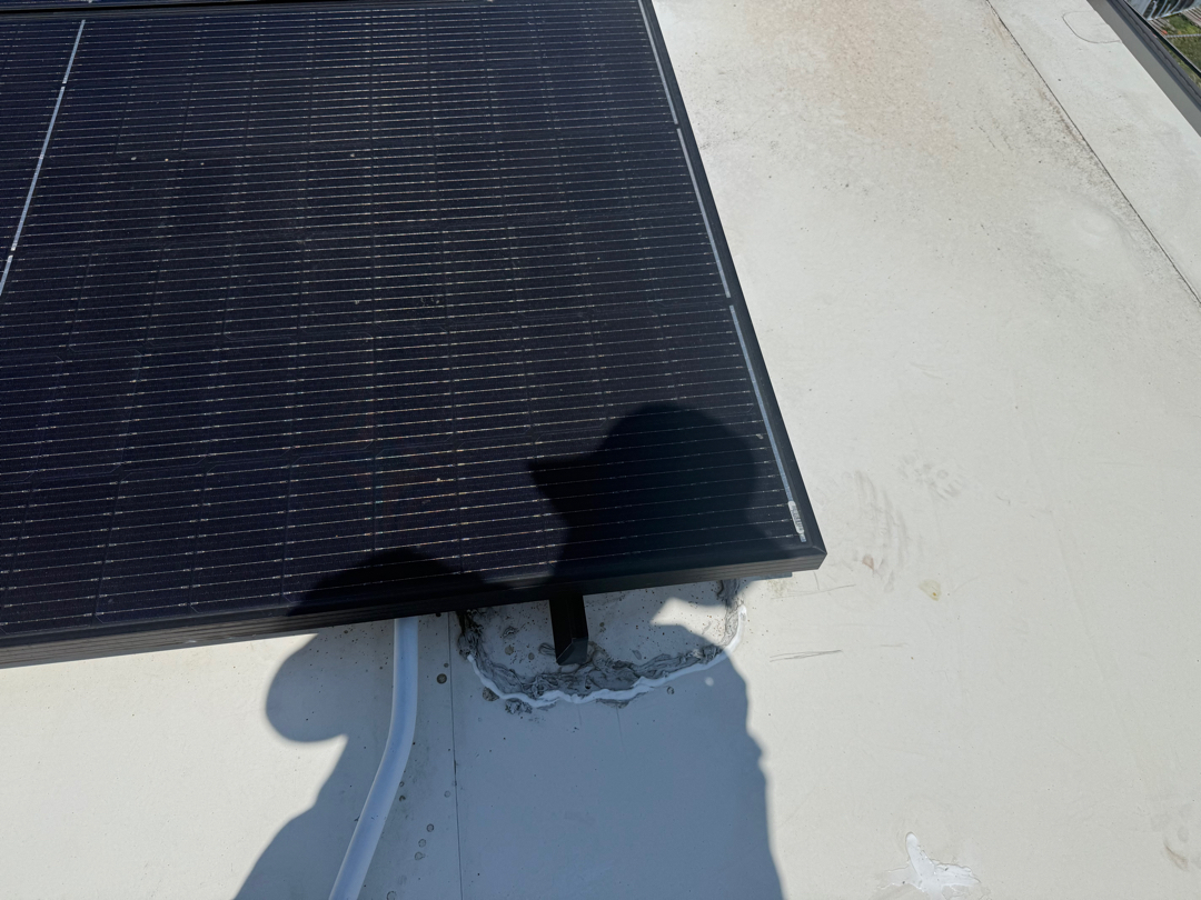 Roof maintenance service photo 3