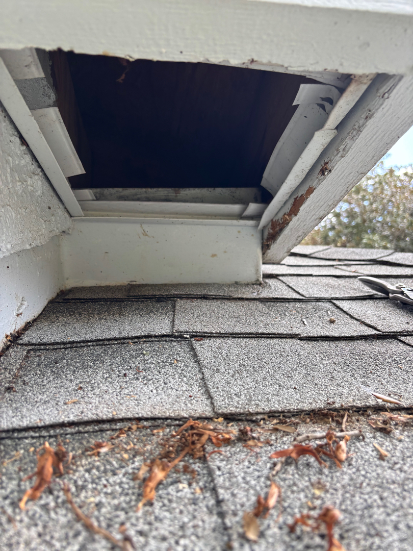 Soffit repair photo 2