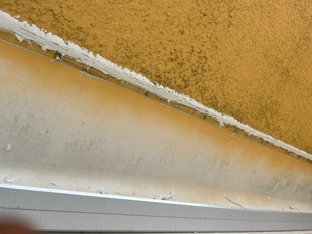 Install counter flashing with sealer photo 2