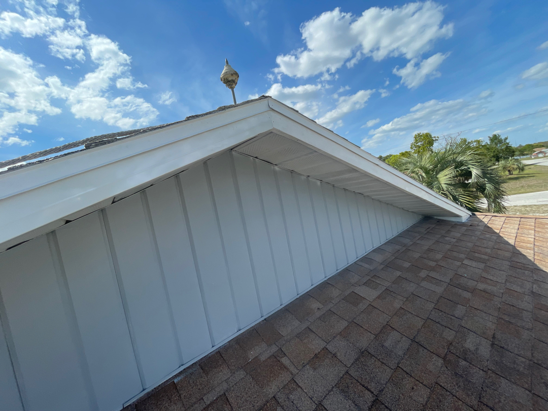 Replace missing soffit 47sqft photo 2